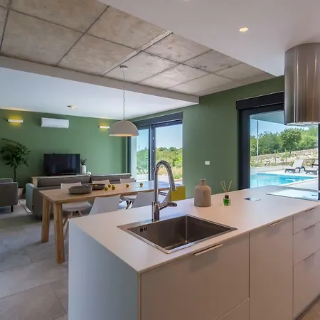 Silente Villa