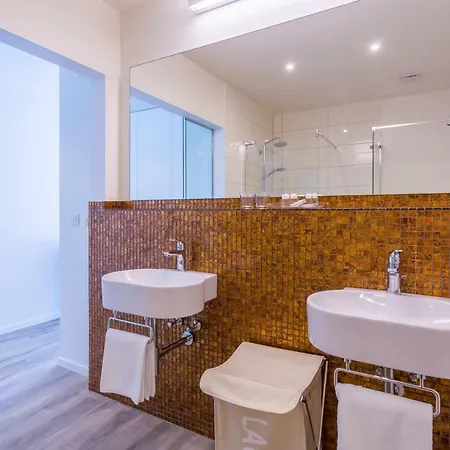 Silente Villa *