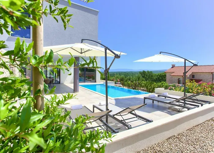 Silente Villa Salatić