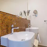Silente Villa *